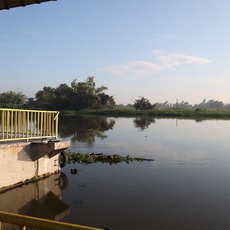 Menam Resort Nakhon Pathom Eksteriør billede