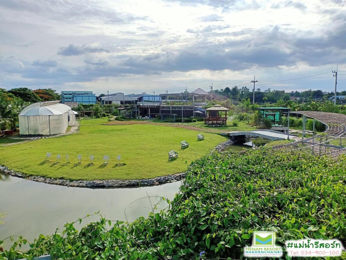Menam Resort Nakhon Pathom Eksteriør billede