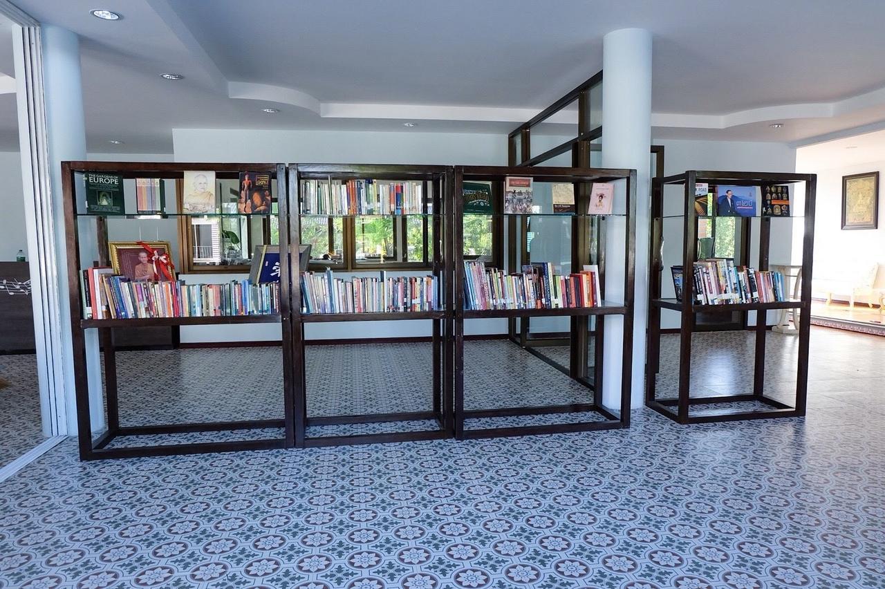 Menam Resort Nakhon Pathom Eksteriør billede