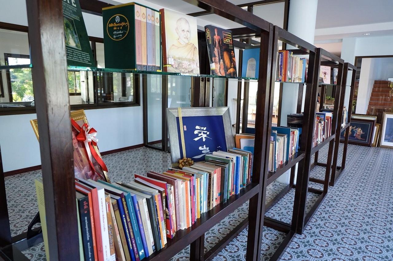 Menam Resort Nakhon Pathom Eksteriør billede